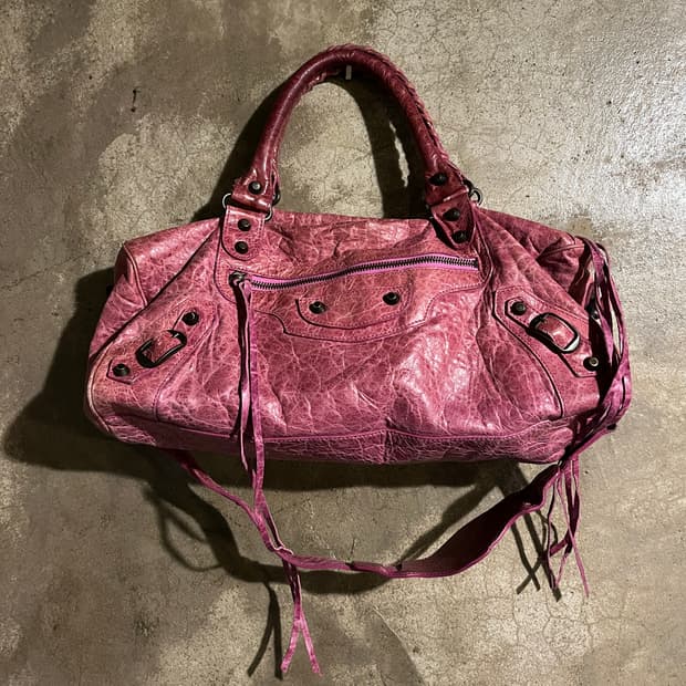 발렌시아가 모터백