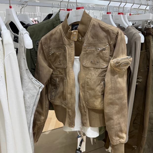 배드블러드 슬림핏 봄버자켓