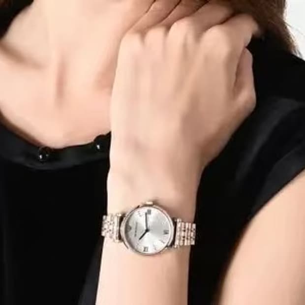 엠포리오아르마니 시계 여성용 메탈시계 AR11059