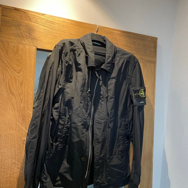 스톤아일랜드 마이크로랩스 바람막이