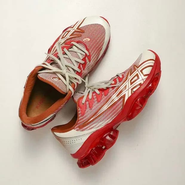 아식스 x 키코 코스타디노브 젤 퀀텀 레비트랙 애플 레드 (280)