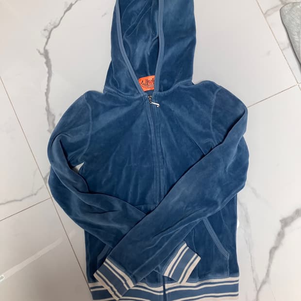 Y2K 쥬시꾸뛰르 벨벳 후드집업 S 스트라이프