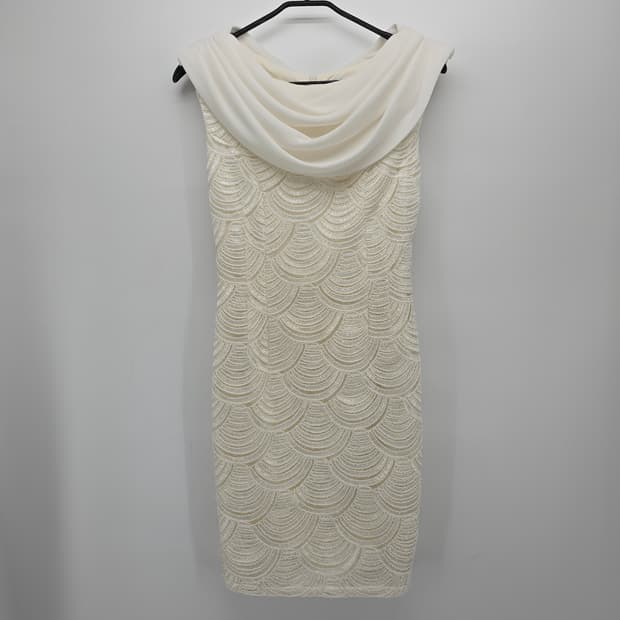 UNE 웨딩 원피스 / 아이보리 레이스 드레스