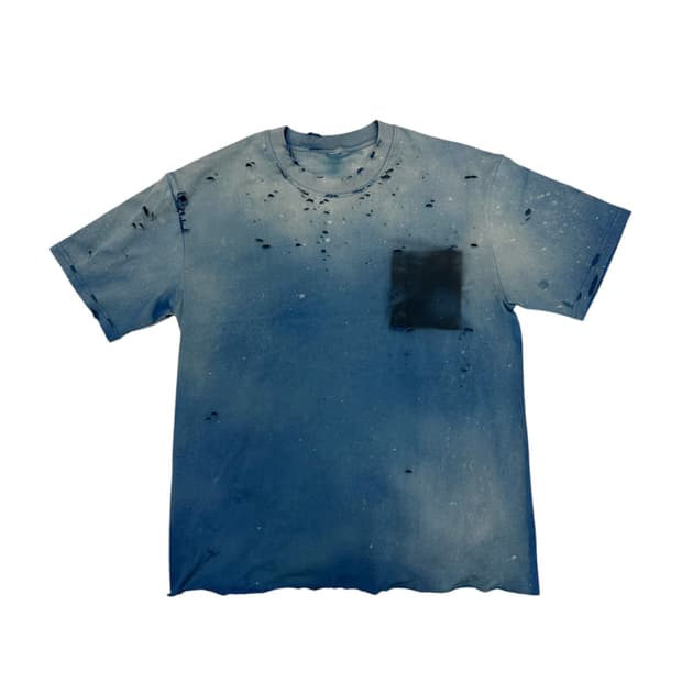 Vintage ocean blue faded distressed t