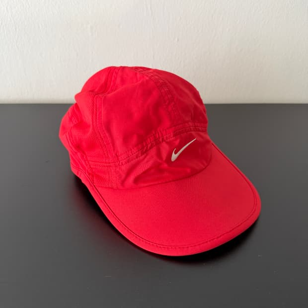 나이키 페더라이트 모자