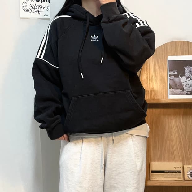 [정품] 아디다스 블랙 중앙 트레포일 후드티 [ M ]