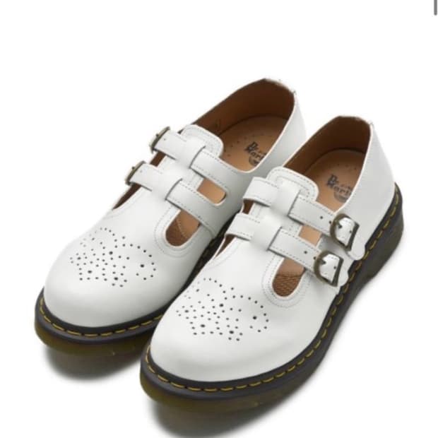 닥터마틴 8065 메리제인 245