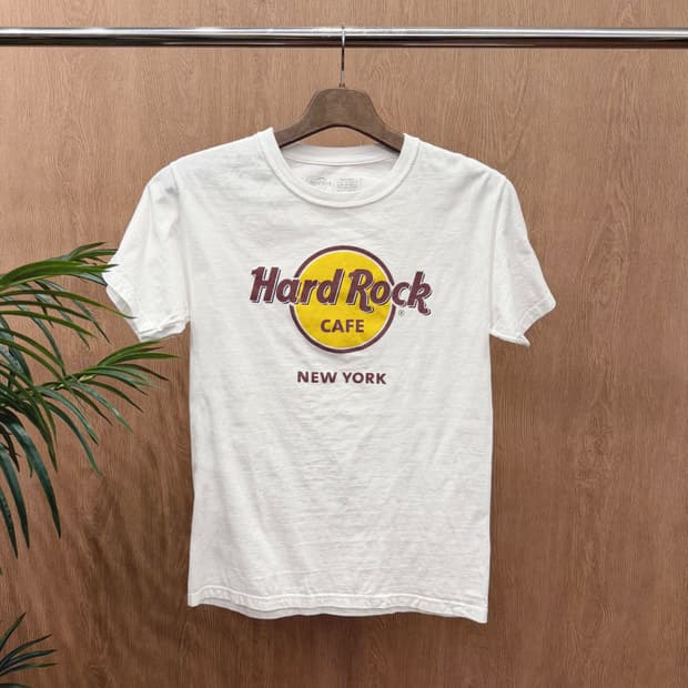 하드 락 카페 라운드넥 반팔 티셔츠 로고 프린팅 디테일 화이트