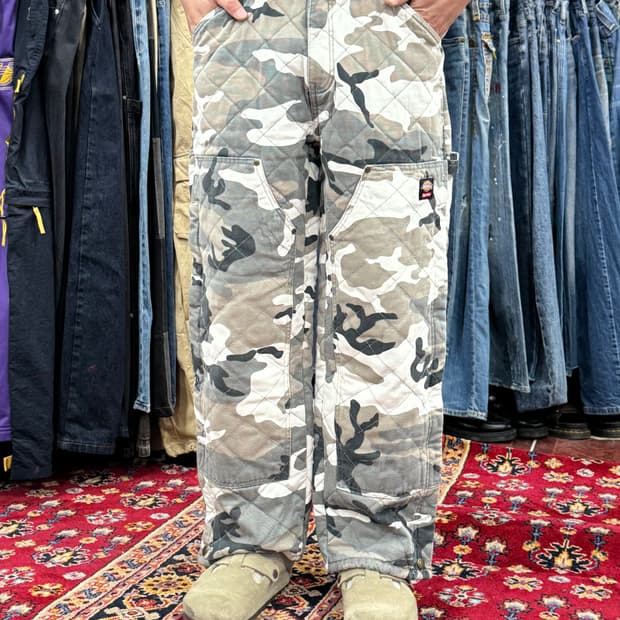 슈프림 X 디키즈 퀄티드 더블 니 페인터 팬츠 그레이 카모 - 21FW 