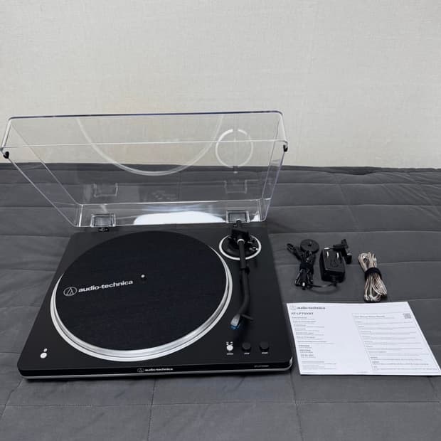 오디오테크니카 턴테이블 AT-LP70XBT 