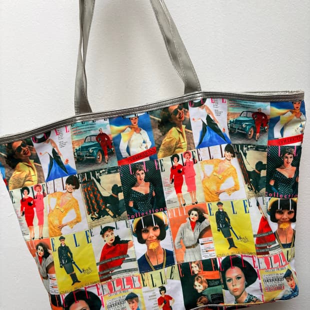 Magazine Muse Tote Bag 