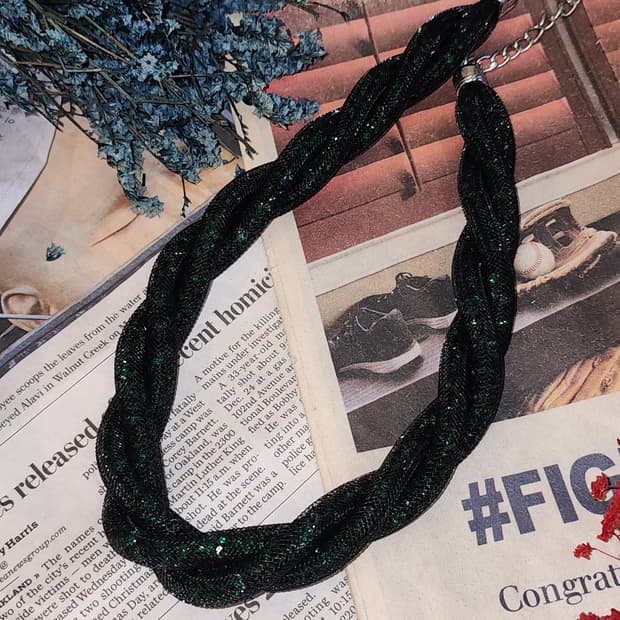 90s 프랑스 빈티지 쥬얼리 에메랄드 트위스트 초커 빈티지 목걸이