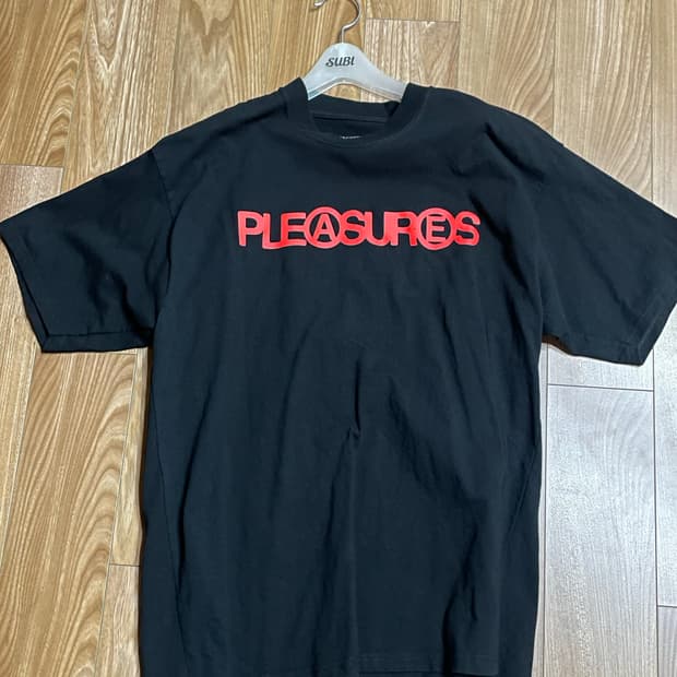 플레져스 반팔티