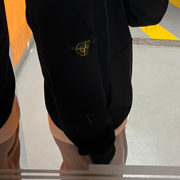 스톤아일랜드 후드티 교신