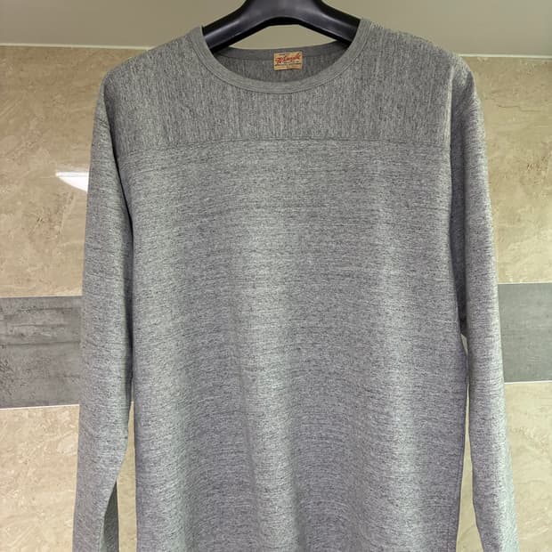 화이츠빌 풋볼헤비 롱슬리브