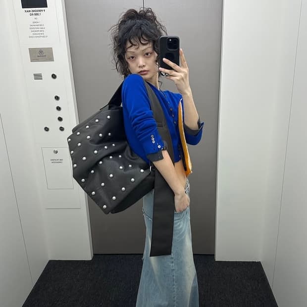 플리즈프로덕트 스터드 레더 메신저백 단종