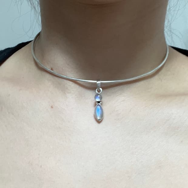 Gypsy root 집시루트 문스톤 