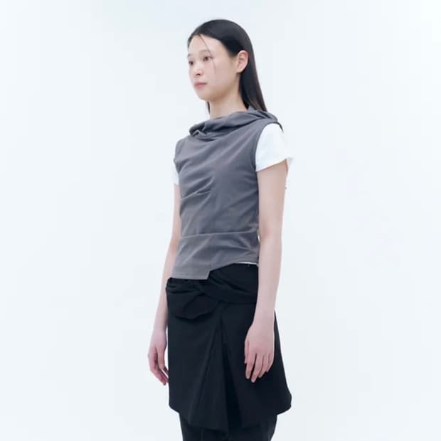 미세키서울 cowl neck sleeveless 