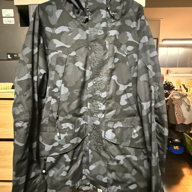 베이프 검회 카모 점퍼