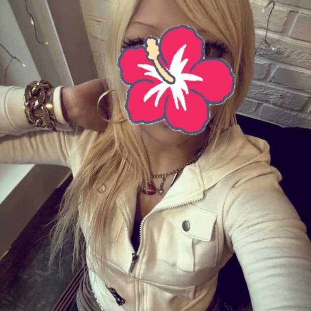 lasy daisy y2k 오네갸루 동물귀 후드집업 화이트 골드 크롭