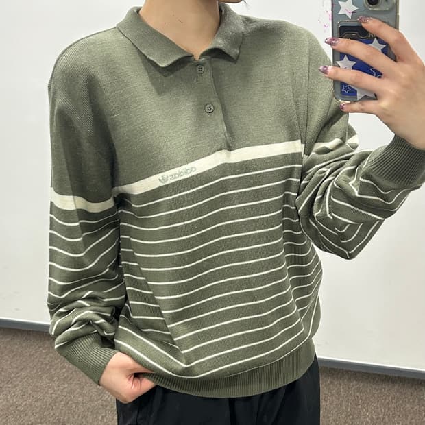 Adidas 아디다스 스몰로고 카키 카라 니트