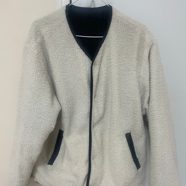 스파오 리버시블 누빔 뽀글이 후리스