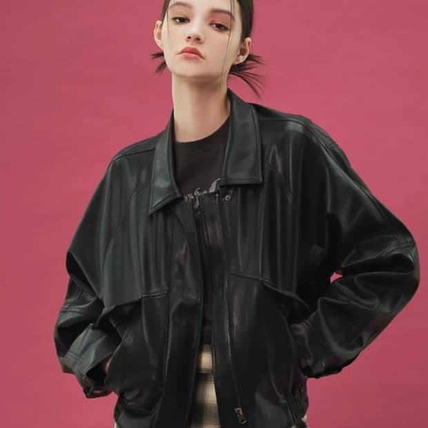 팬시클럽 미니멀 크롭 레더 자켓