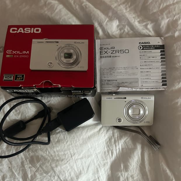카시오 엑슬림zr50
