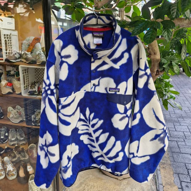 Z-216 파타고니아 신칠라 하와이언 플라워 