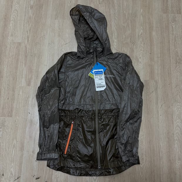 새상품 컬럼비아 여성 등산 바람막이 자켓 S/90 