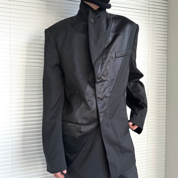 헬무트랭 오버핏 사선 블랙 블레이저