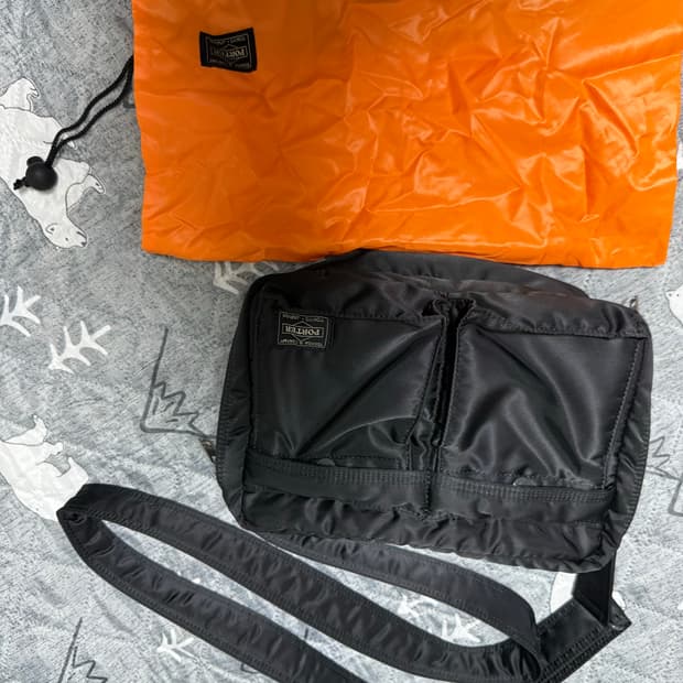 요시다포터 탱커 스몰 숄더백 블랙