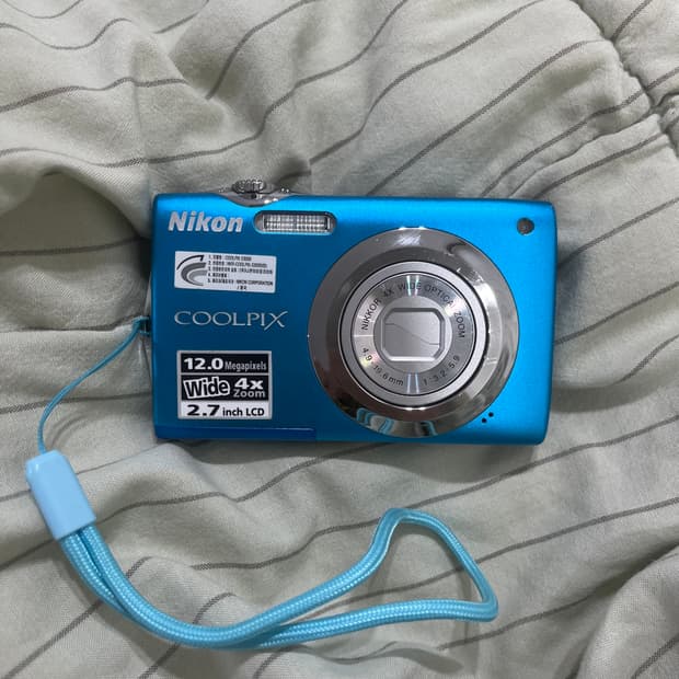 니콘 쿨픽스 S3000 디지털 카메라