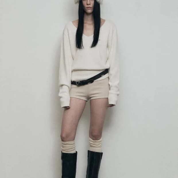 보헴서 코지 니트 쇼츠 아이보리