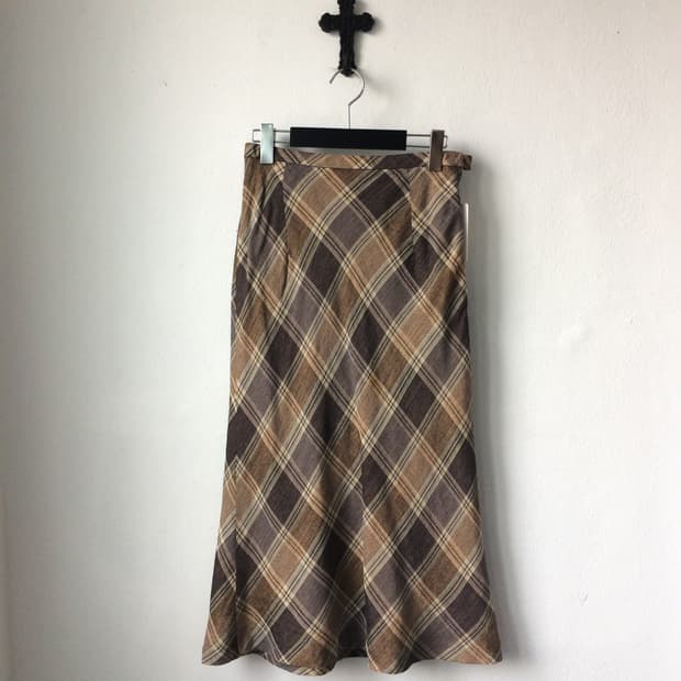 Check pattern long skirt