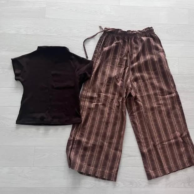 빈티지 브라운 코디 세트 반목 티셔츠+스트라이프 와이드 팬츠