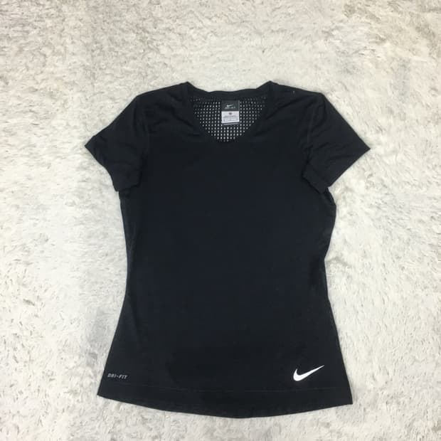 나이키 여성 반팔티 DD26