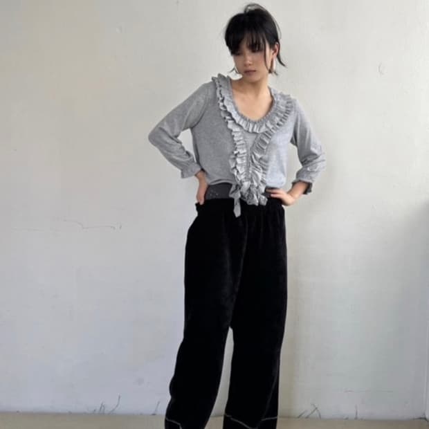 노이어덜트 프릴 티셔츠