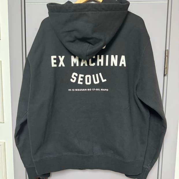 데우스 엑스 마키나 서울 후드 집업 블랙 
