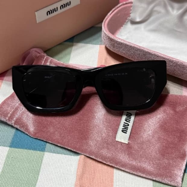 미우미우 선글라스 남녀공용 사이즈