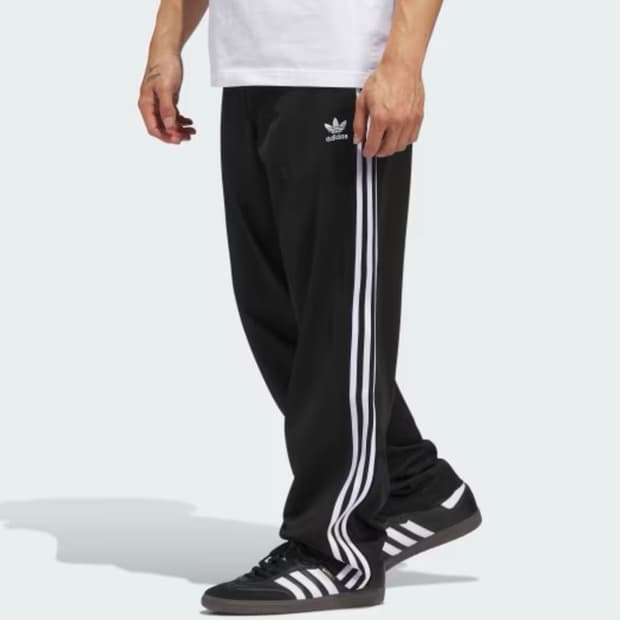 아디다스 트랙팬츠 IJ7055