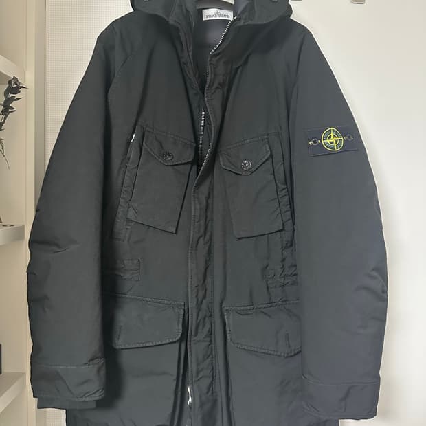스톤 아일랜드 다비드 TC 롱 다운(블랙)  XL사이즈 판매