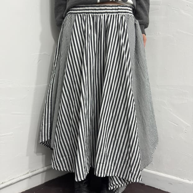 stripe design skirt