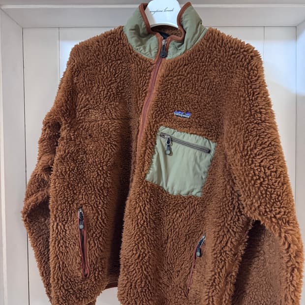 파타고니어 딥파일 브라운 L