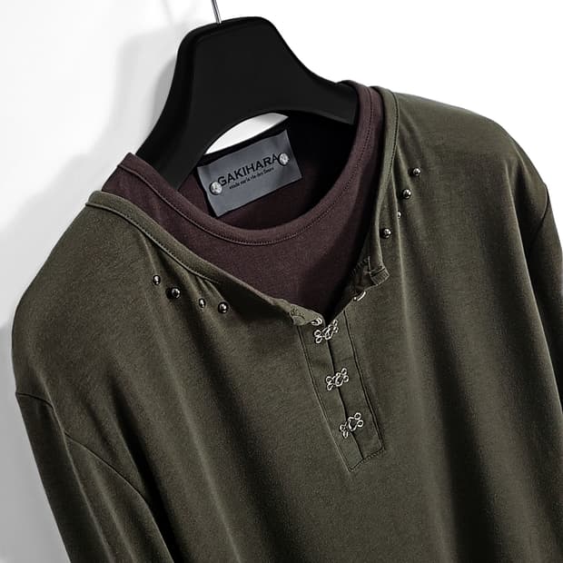 Koga 이브 레이어드 헨리넥 롱 슬리브스  (khaki)