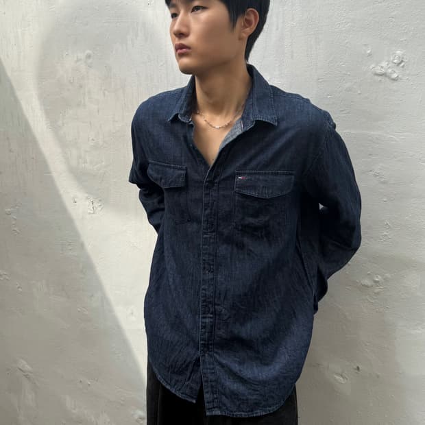 Tommy jeans shirt