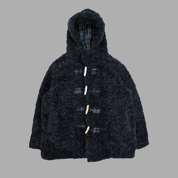 더뮤지엄비지터 네이비 퍼자켓 새상품