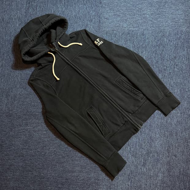 아베크롬비 피치 블랙 후드티