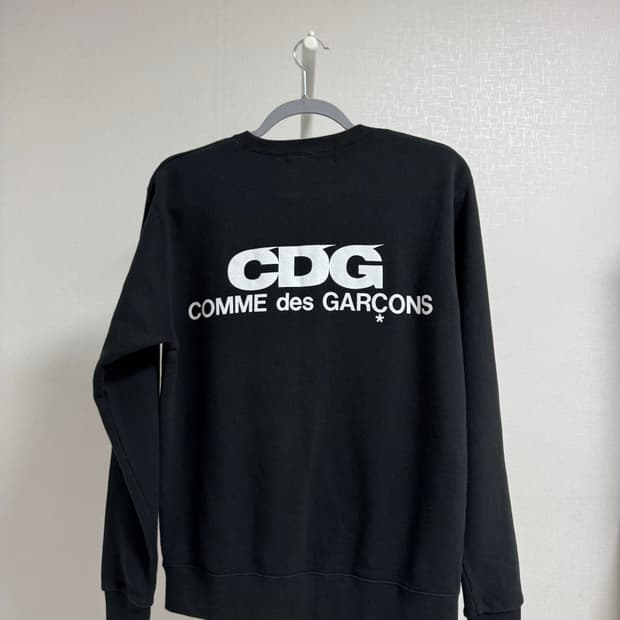 꼼데가르송 CDG 블랙 맨투맨 M