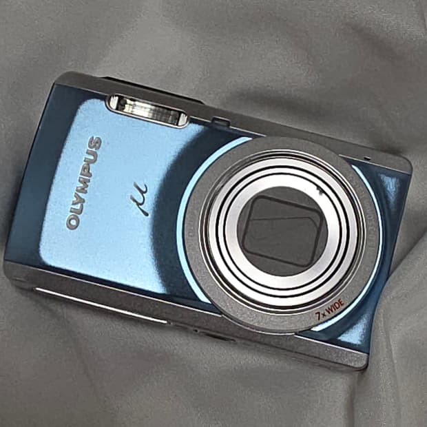 올림푸스 뮤 7040 블루